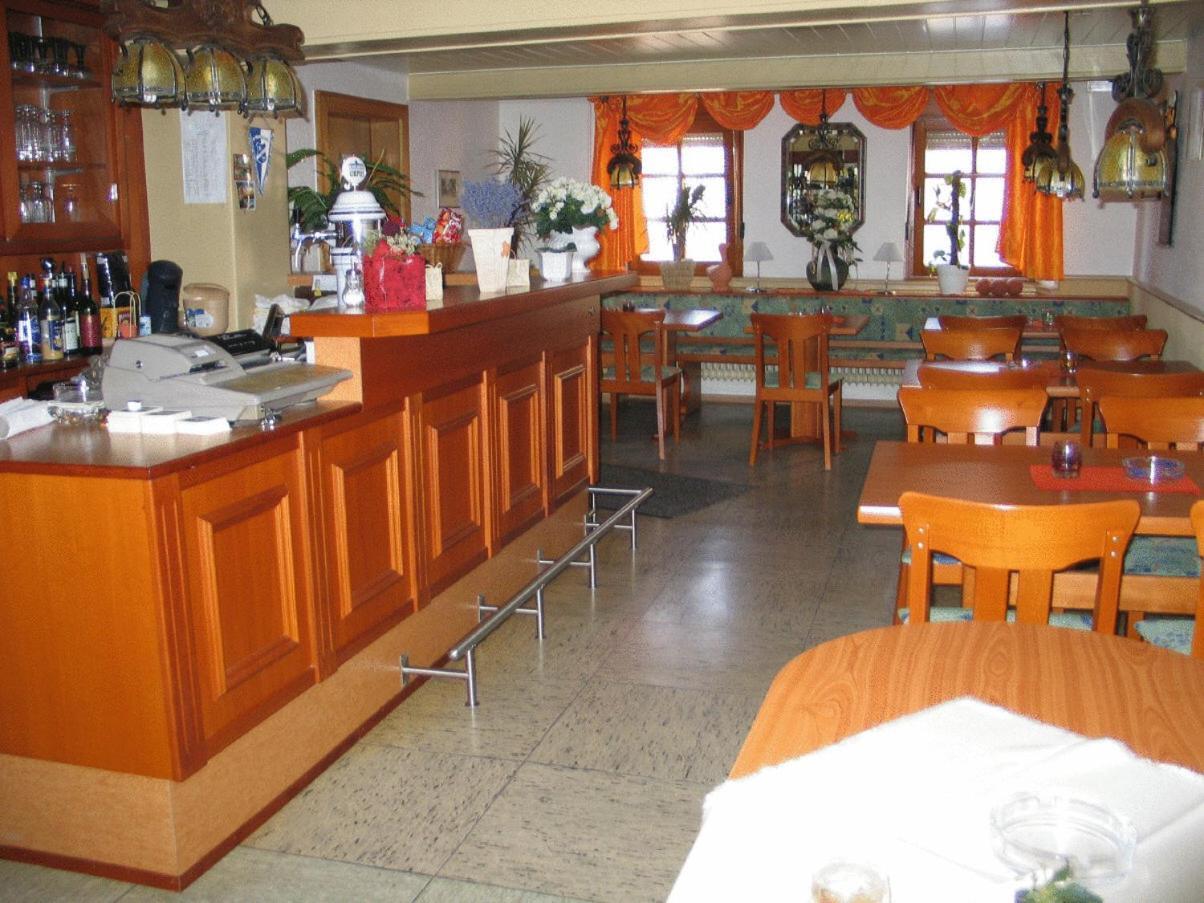 Gasthaus Zur Krone Feilbingert Luaran gambar